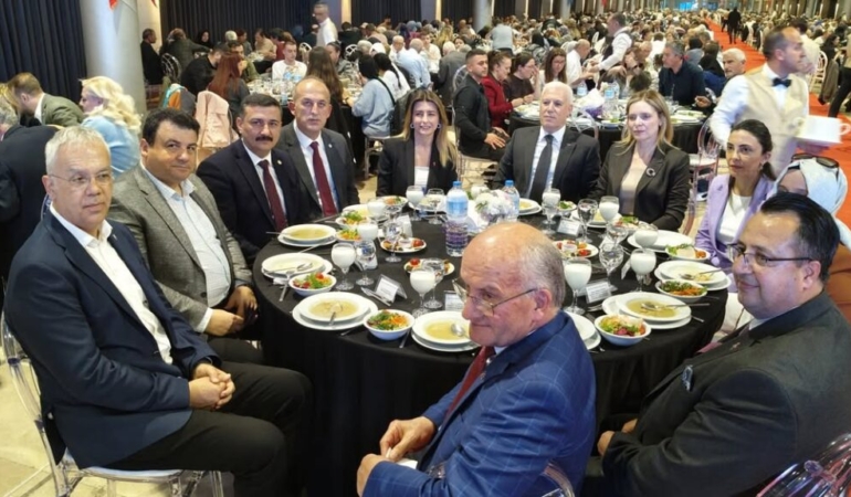 Selçuk Türkoğlu’nun Bozbey Sevgisi: Eleştirisiz, Koşulsuz, Sınırsız