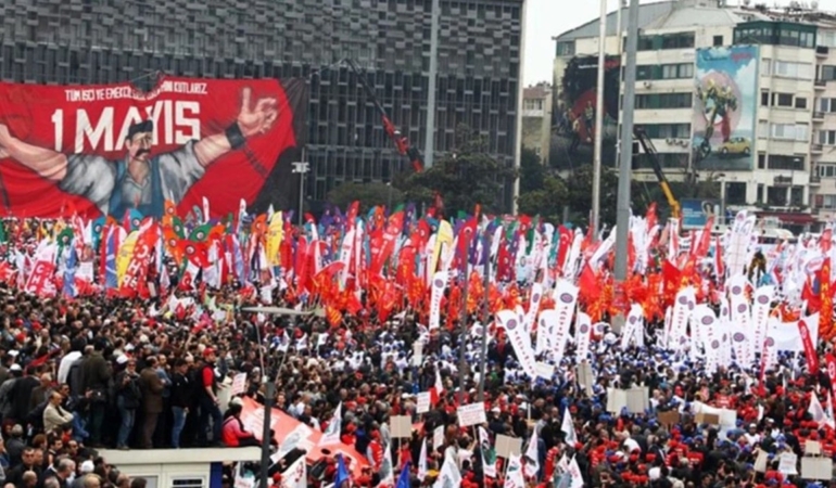 1 Mayıs’ta Emek Mücadelesi: Ayağa Kalkıyoruz!