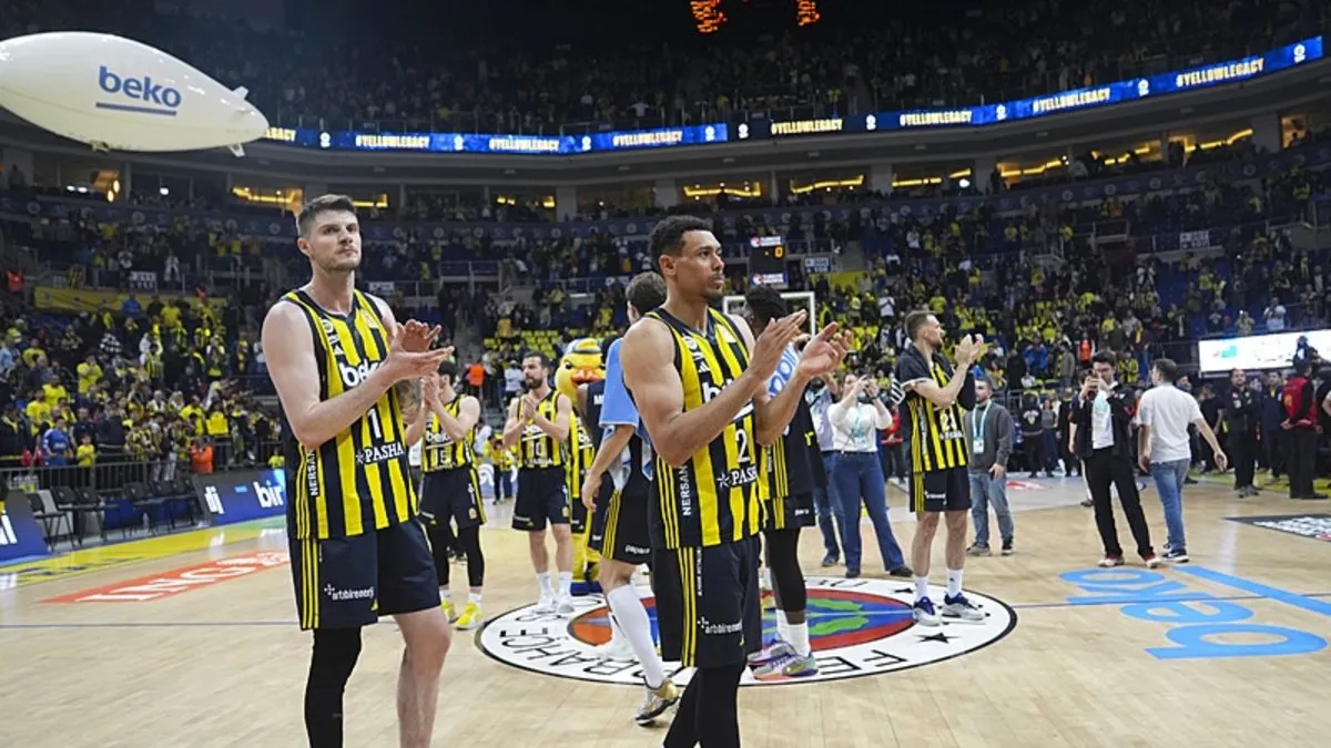 fenerbahce-bekonun-hedefi-avrupada-zirve-1747650798841.jpeg