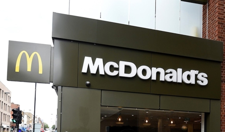 McDonald’s’ta Satışlar 5 Yılda İlk Kez Düşüşte!