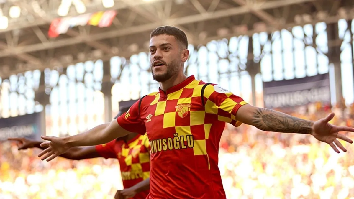 goztepede-galatasaraya-karsi-tek-hedef-galibiyet-romulo-veda-edebilir-1747914862407.jpeg