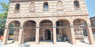 tarihi-cami-ibadete-hazir-1750966628931.jpeg