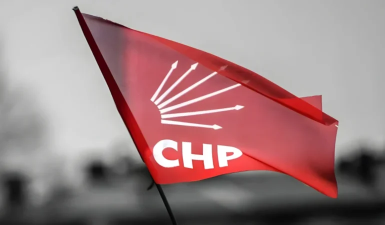 CHP’nin Kurultay Davaları Eylül’de Görülecek Nefesler Tutuldu