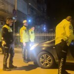 esim-gelmeden-aractan-inmem-dedi-145-promil-alkollu-cikti-1767941533950.jpg