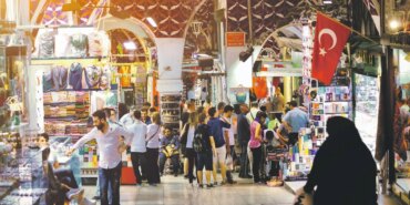 milyarlarca-lira-karaparayi-doviz-burolarinda-akladilar-1768087896831.jpeg