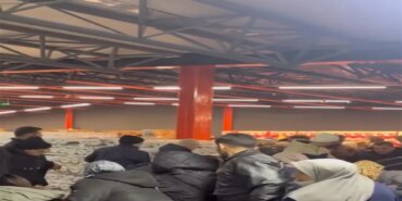 bursada-magaza-acilisinda-izdiham-1771061606177.jpg