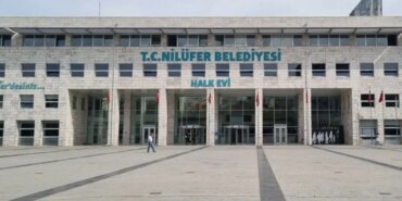 chpli-nilufer-belediyesindeki-yolsuzluk-davasinda-saniklar-hakim-karsisinda-1776772328330.jpg