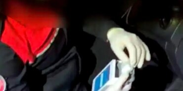 taksicinin-pos-cihazindan-kokain-cikti-1777399321776.jpg