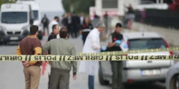 yalova-adliyesi-onunde-1-kisi-oldurulmustu-istenen-cezalar-belli-oldu-1778168857584.jpeg