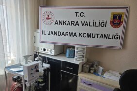 ankarada-sahte-dis-doktoru-yakalandi-adresten-3-milyon-liralik-ekipman-cikti-1780564694278.jpg