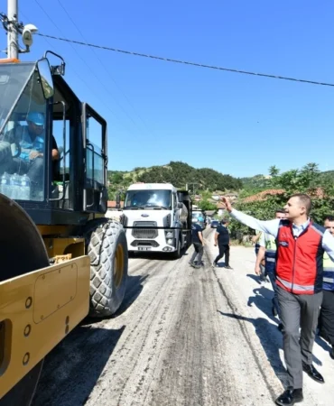 balikesir-de-2-bin-900-metrelik-yol-yenileniyor-1780485576-907_large.webp.webp