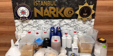 istanbulda-met-operasyonu-30-kilogram-zehirle-yakaladilar-1780509404369.jpg