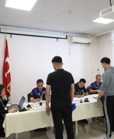 konya-da-zabita-alimi-basvurulari-devam-ediyor-1780498335-433_large.webp.webp