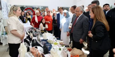 ordu-fatsa-da-ormek-kursiyerlerinden-yil-sonu-sergisi-1780411359-785_large.webp.webp