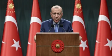 son-dakika-cumhurbaskanligi-kabinesi-toplaniyor-iste-masadaki-konular-baskan-erdogan-ulusa-seslenece.webp
